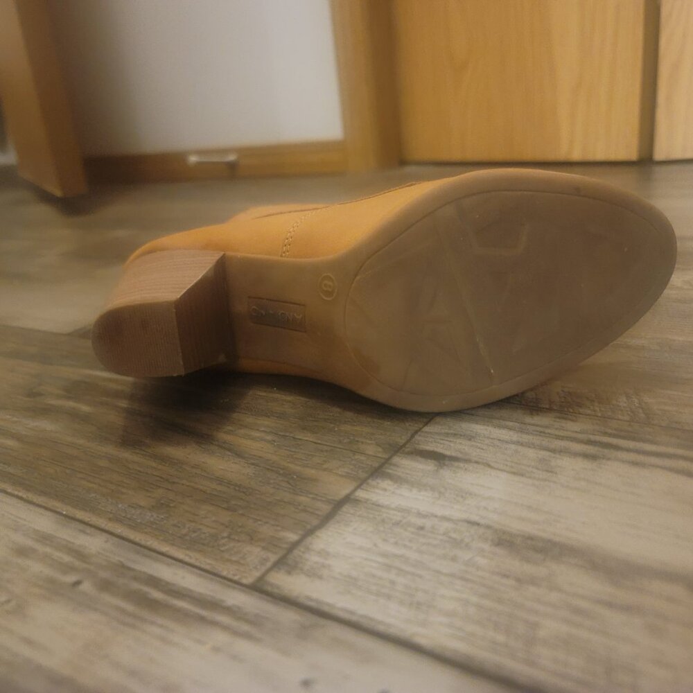 Boots - Picture 2 of 2